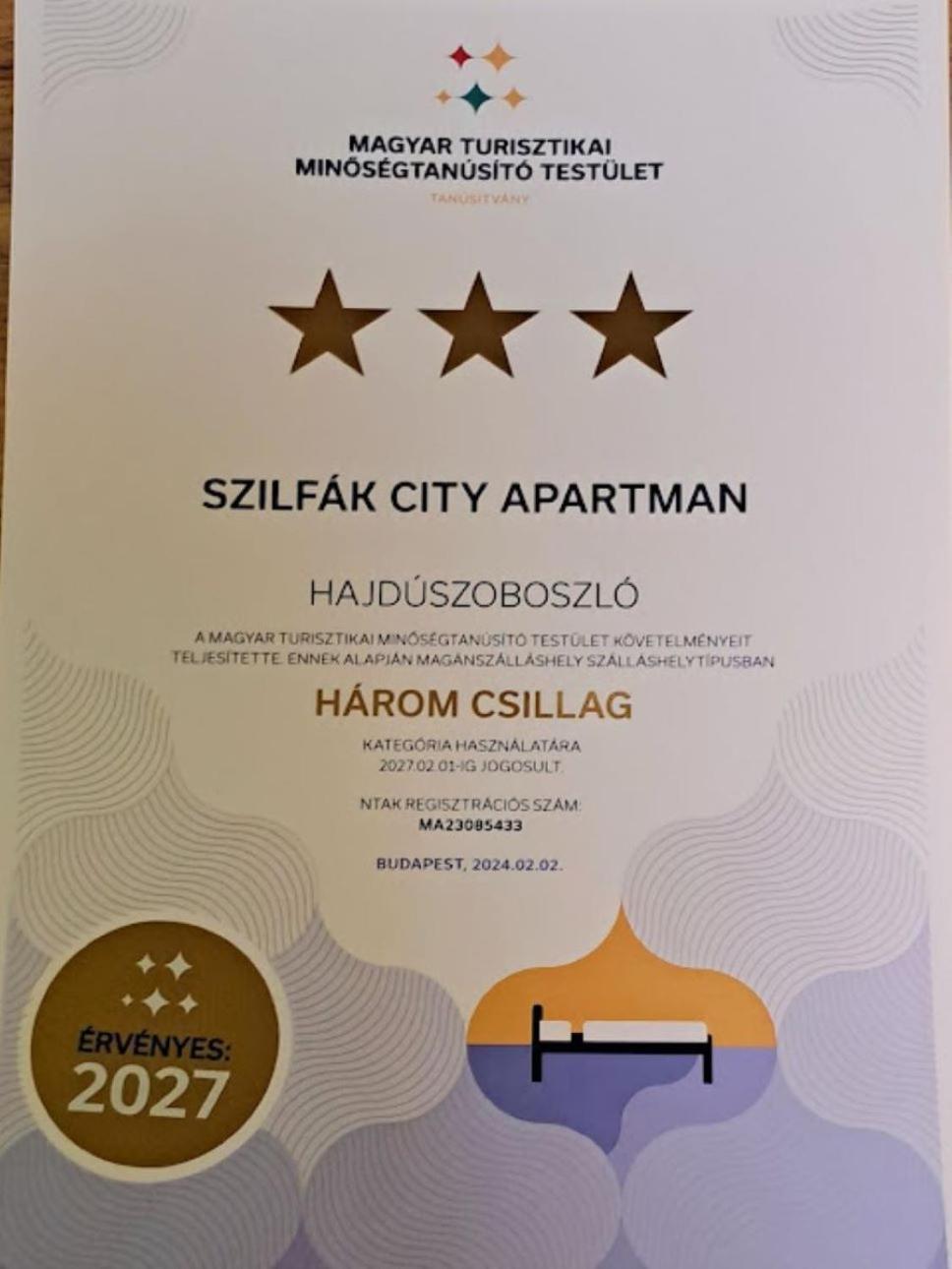 Szilfak City Apartman Hajduszoboszlo Luaran gambar